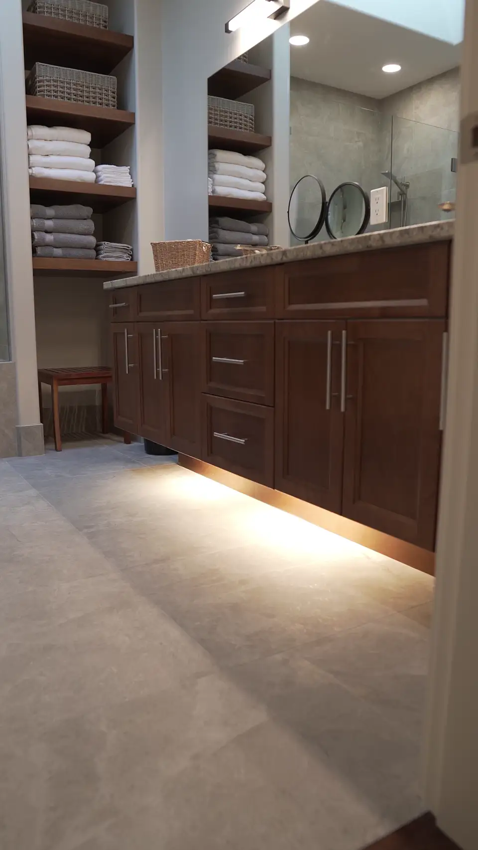 Kelowna bathroom vanity lighting detail with premium fixtures
